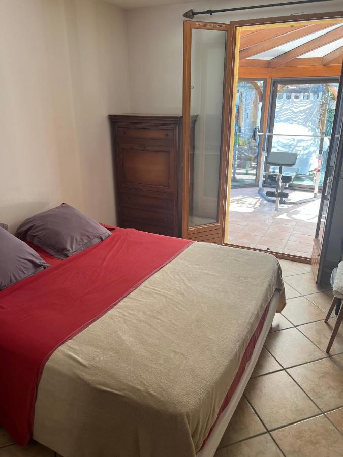Bed and Breakfast Chez Guy Marsella Exterior foto